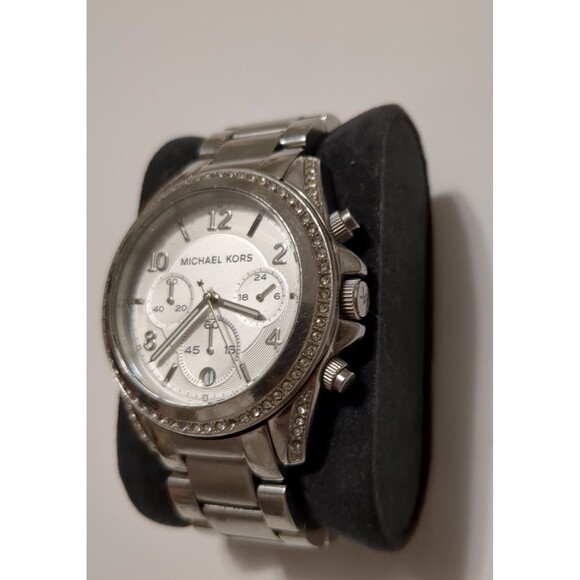Michael Kors Silver tone Blair Glitz Chrono SS Quartz Women's Watch MK5165 - Picture 2 of 4